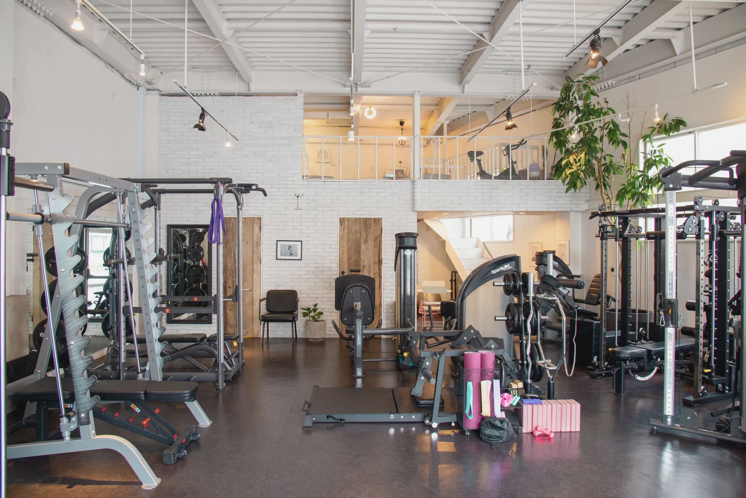 女性専用パーソナルフィットネスサロン HONOR（オナー）